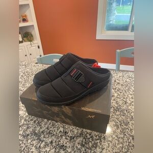 Men’s Ramble Puff Clog NWT